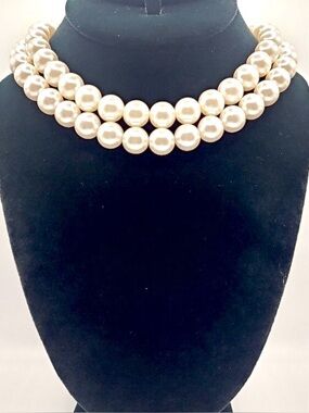 Vintage Double Strand Pearl Necklace Choker Gold Tone Clasp